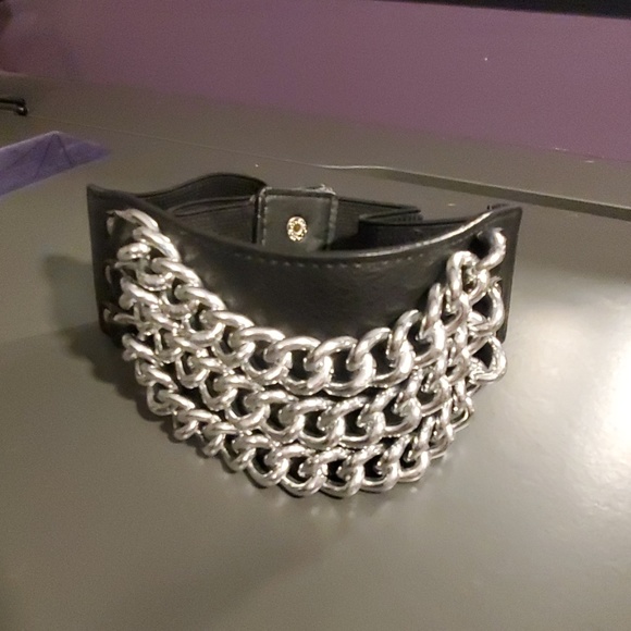 Accessories - Belt with Thick Chain embellishments